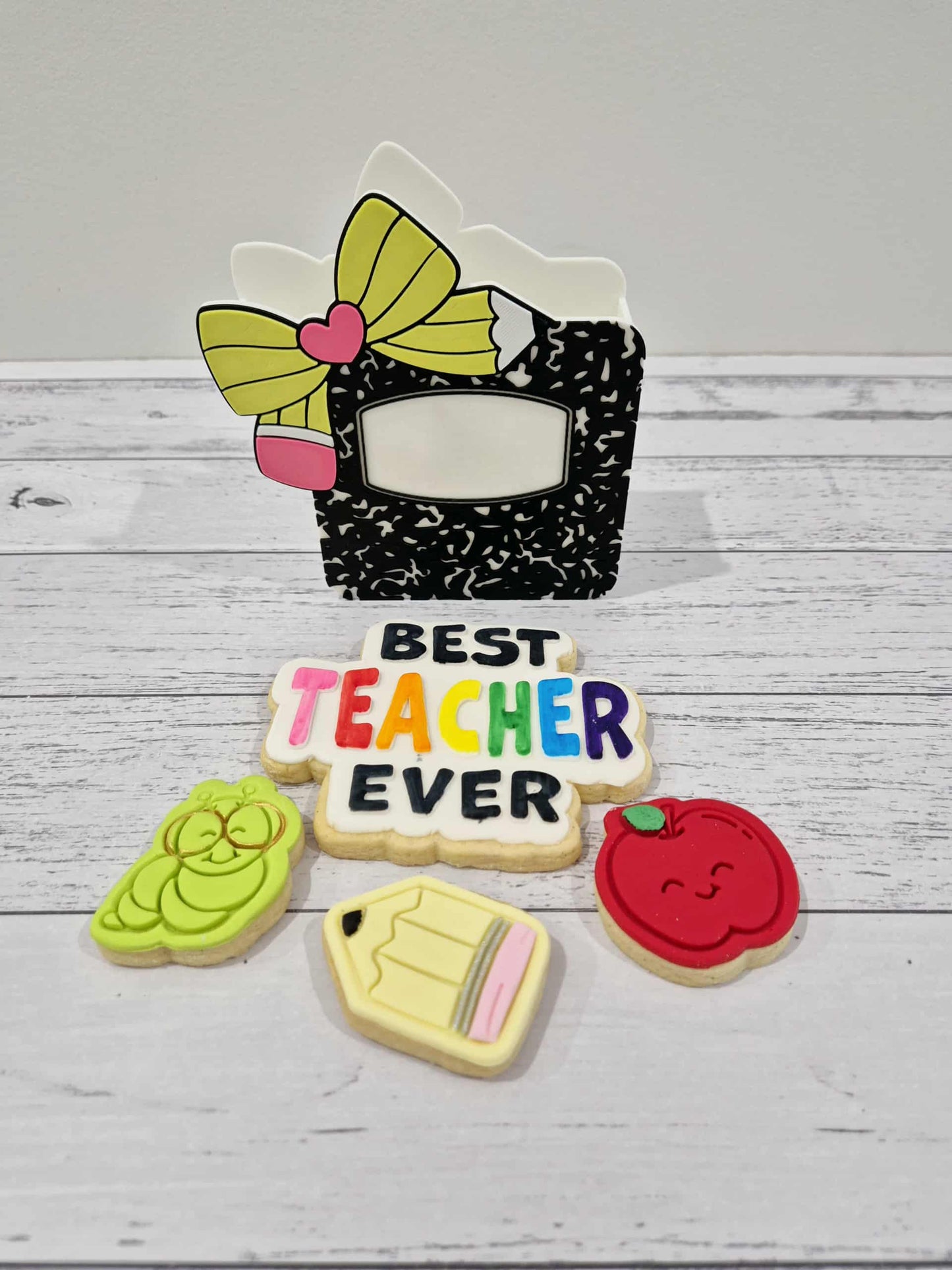 Pencil Bow Pen Holder Cookie Set