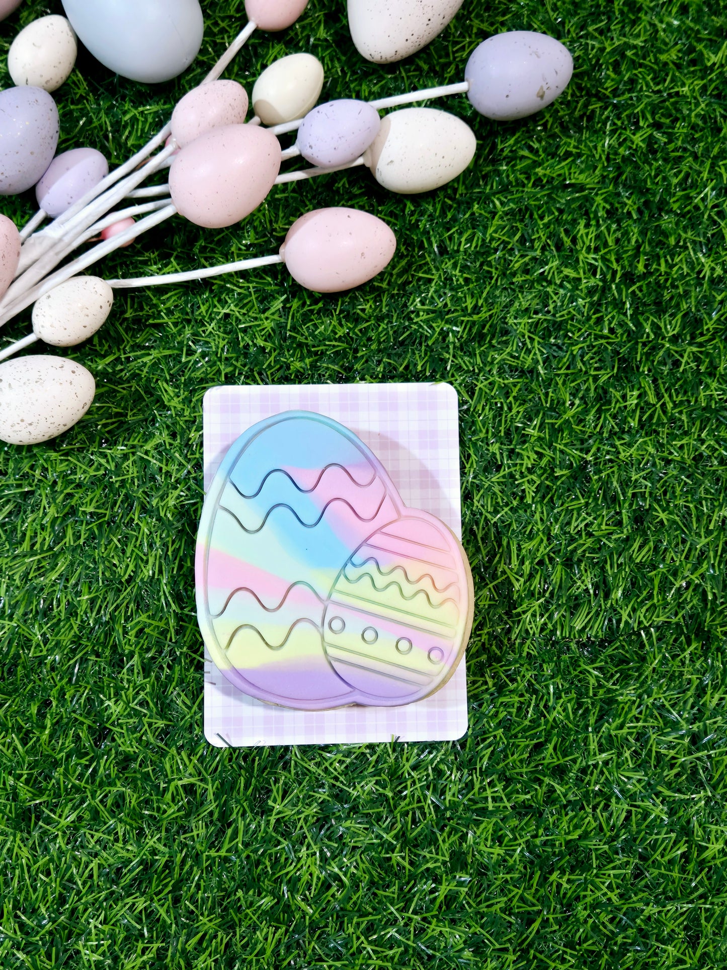 Easter Egg Suprise Cookie